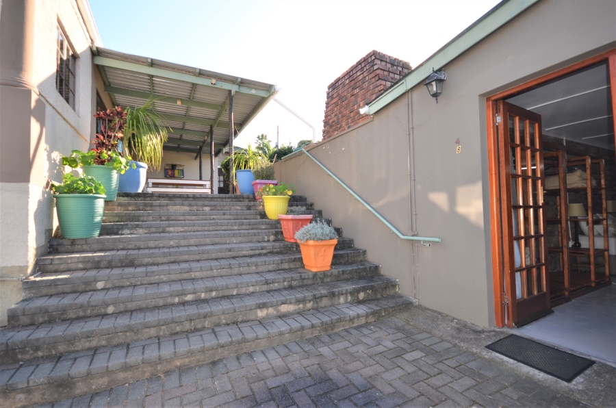 8 Bedroom Property for Sale in Selborne Eastern Cape